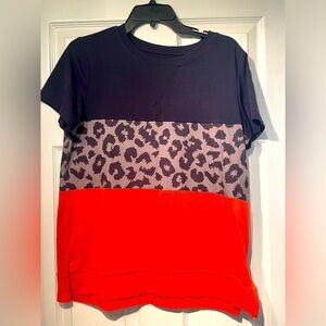 Women’s Amazon Tee Shirt Size Medium